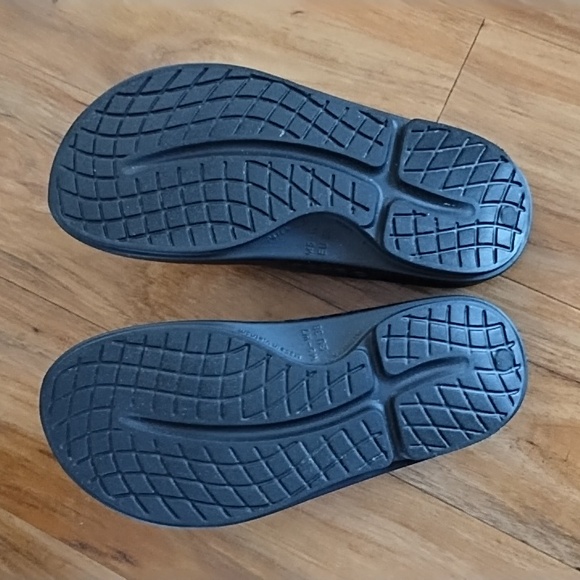 OOOFOS Recovery Slides - Picture 5 of 8